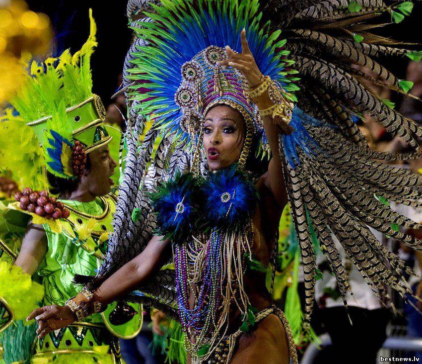 Посмотреть новость Карнавал в Рио-де-Жанейро