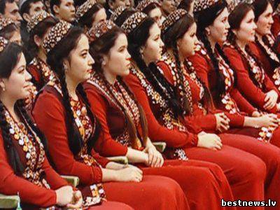 Посмотреть новость Подарок женщинам Туркмении на 8 марта