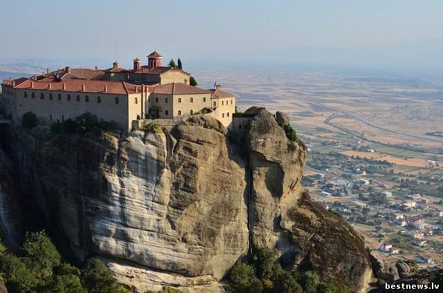 Что Мы знаем о Монастыре Святого Стефана, Фессалия, Греция?