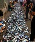 Базар мобильных телефонов в Китае.