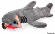 Спальный мешок в форме акула