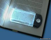 Любителям почитать может пригодиться вот такой вот оригинальный книжный светильник.